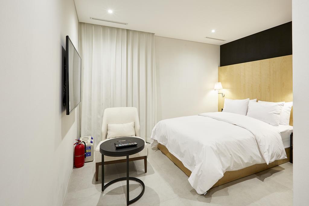 Hotel The Artist Yeoksam Сеул Екстериор снимка