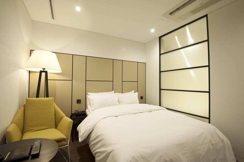 Hotel The Artist Yeoksam Сеул Екстериор снимка