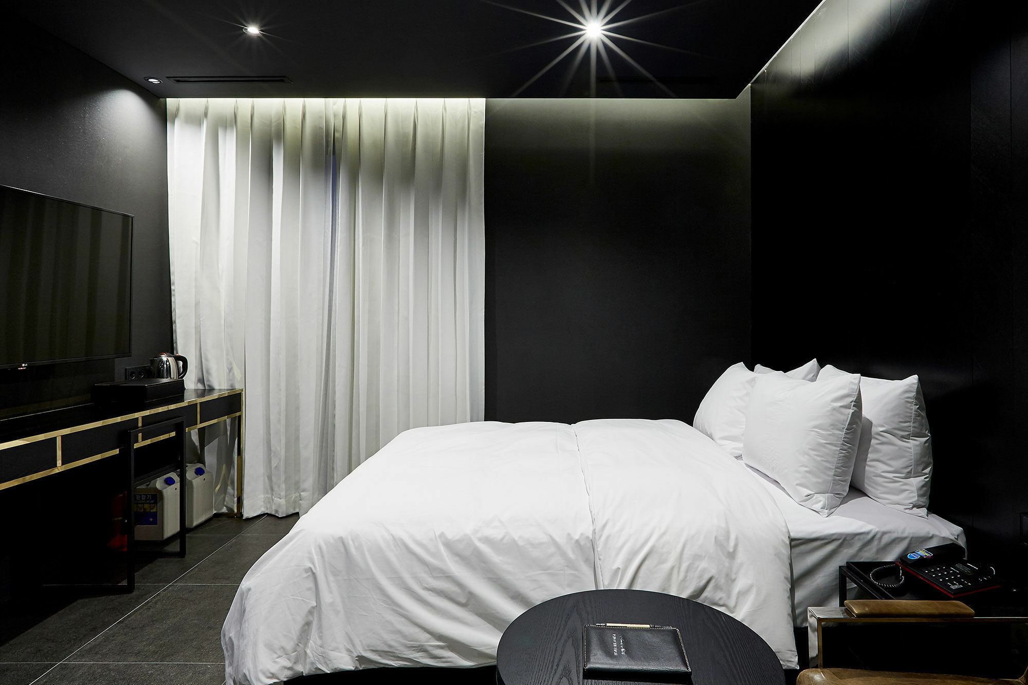 Hotel The Artist Yeoksam Сеул Екстериор снимка